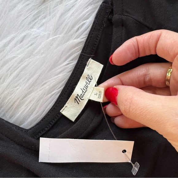 NWT Madewell Jersey V-Neck Long-Sleeve Top in black - Picture 10 of 14